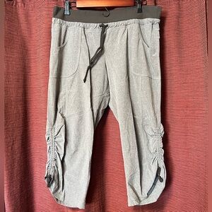 Athleta light weight capris